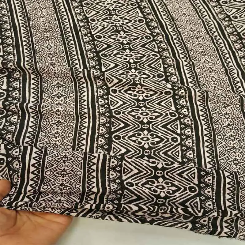 100% Rayon Challis Black African Pattern Fabric Sold By The Yard 60 Inches