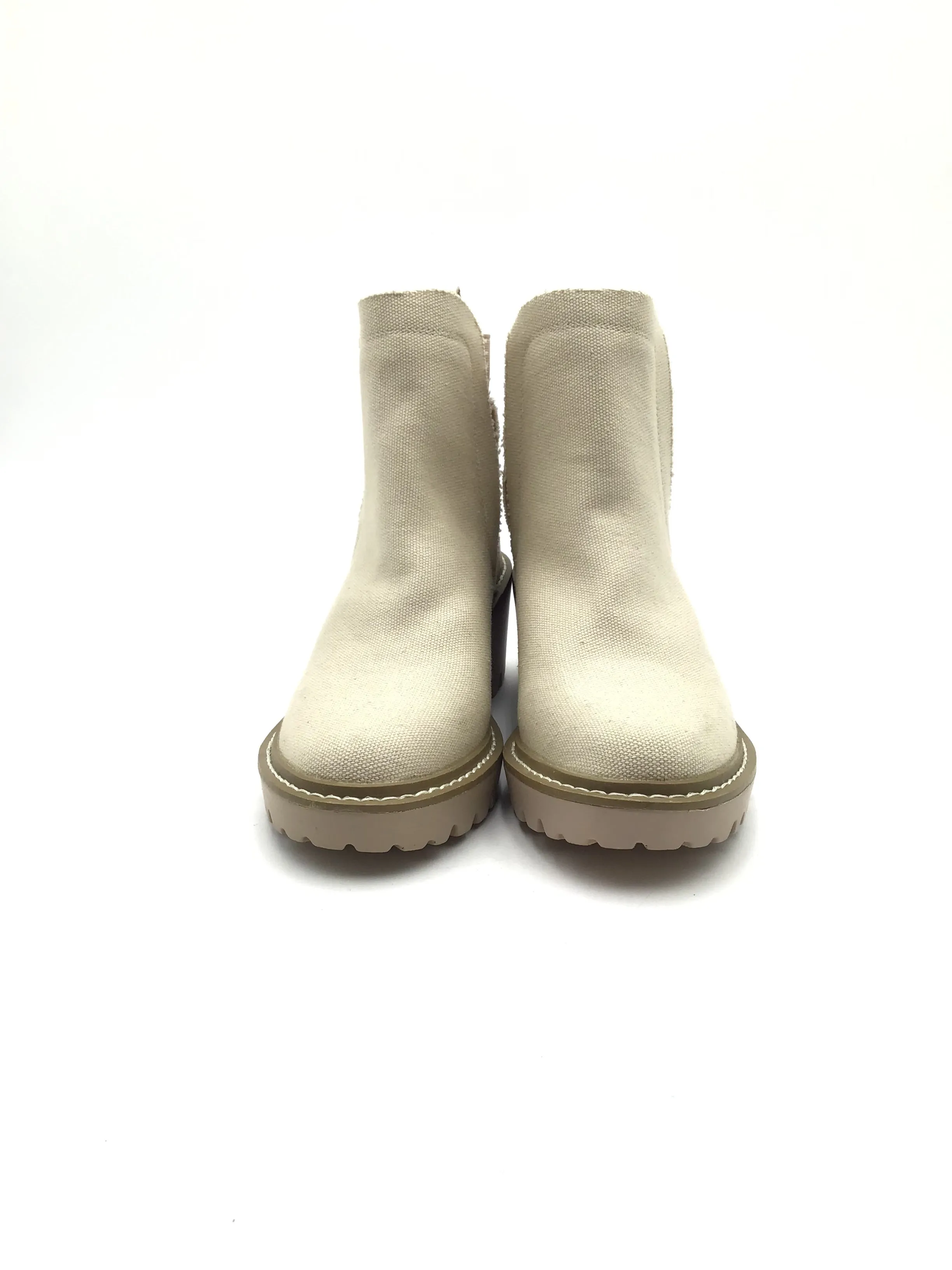 Boots Ankle Flats By Nicole Miller In Cream, Size: 7.5