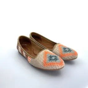 Born | Womens Giselle Cotton Slipper Flats | Color: Taupe Multicolor | Size: 9 (40.5) | Pre-Owned