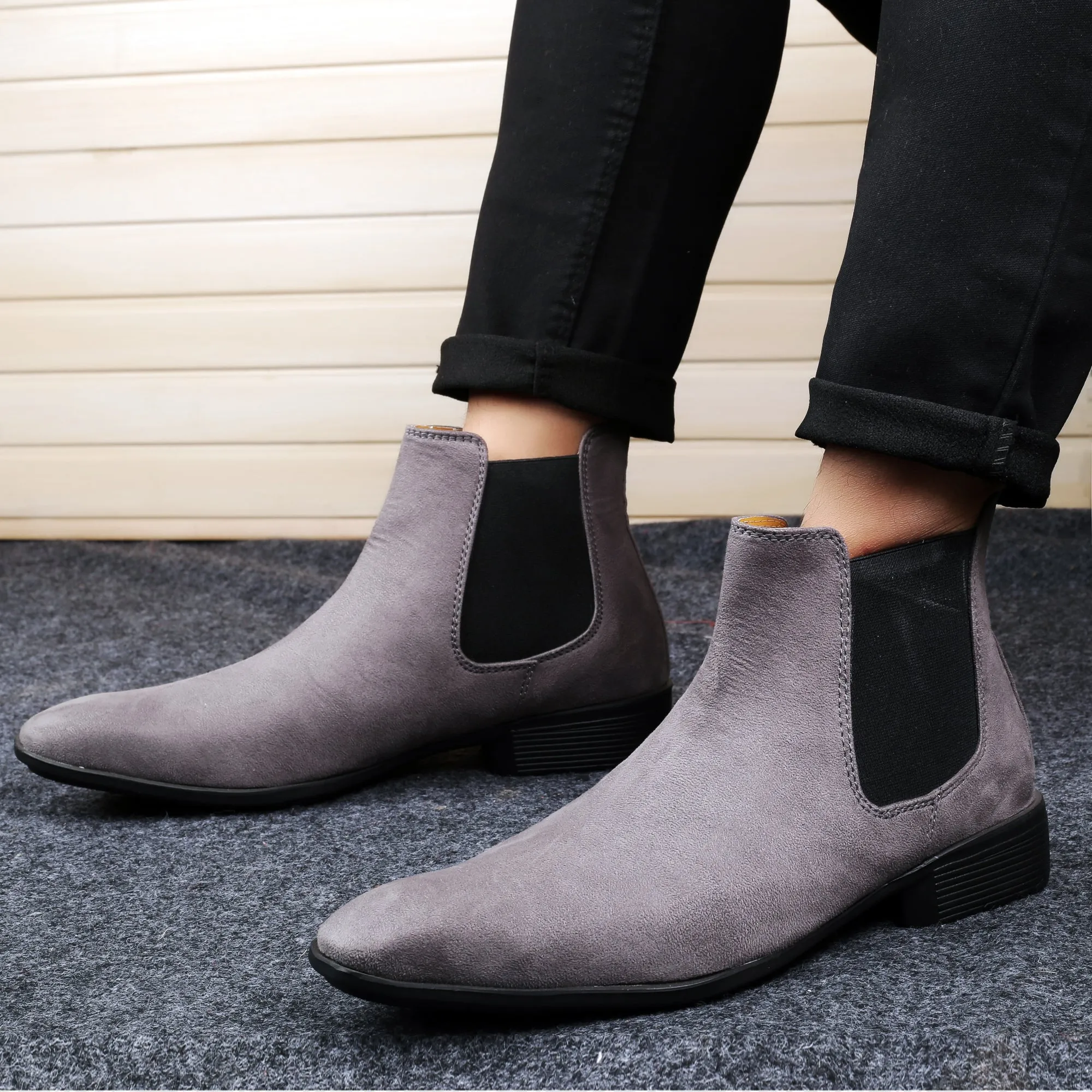 Bxxy's Stylish Chelsea Boots For Men