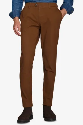 Pantalone chino gabardina cammello