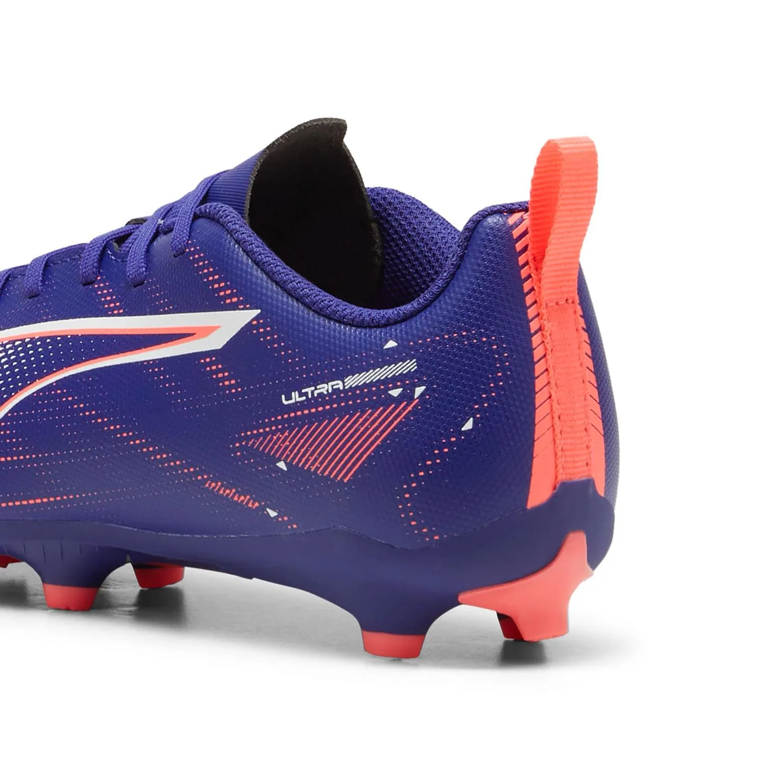 PUMA ULTRA 5 Play FG/AG Jr.