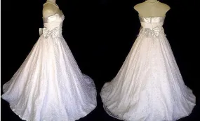 *VINTAGE FAIRY PRINCESS SPARKLING SILVER DIAMOND TULLE FORMAL PROM GOWN / EVENING GOWN WITH A GRAND SWEEP OF 14 FEET